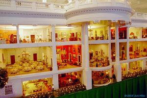 July 4th Miniature White House