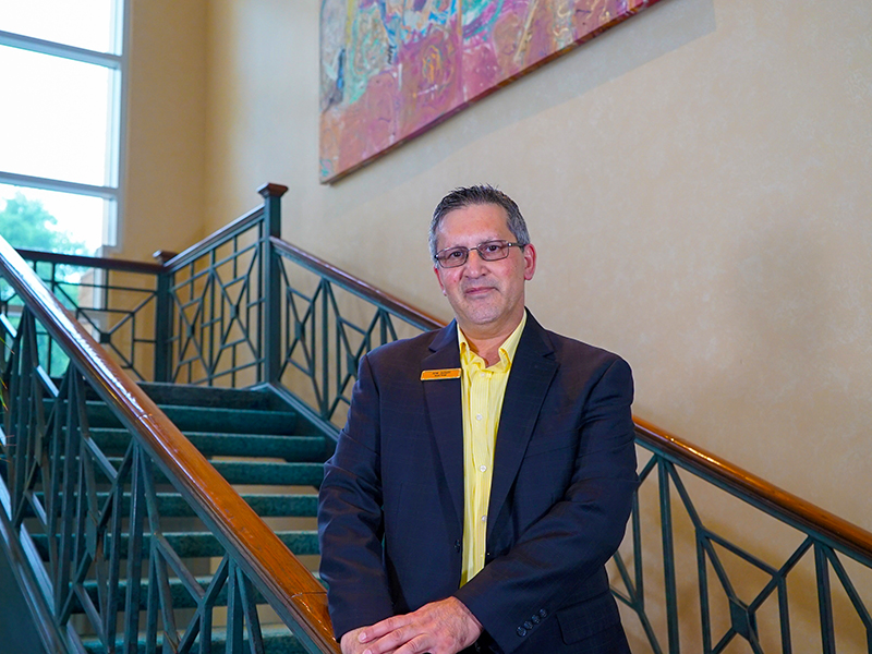 Amir Jazayeri, Banquet Manager