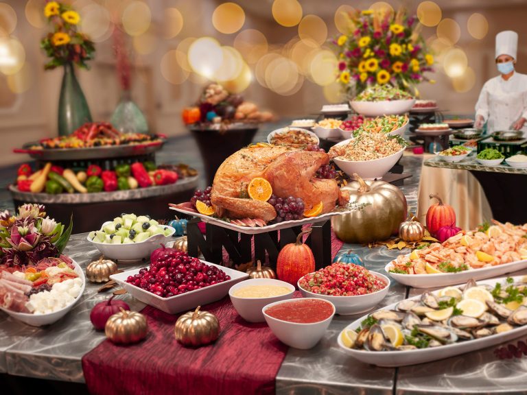 Rosen Plaza Hotel Thanksgiving Buffet