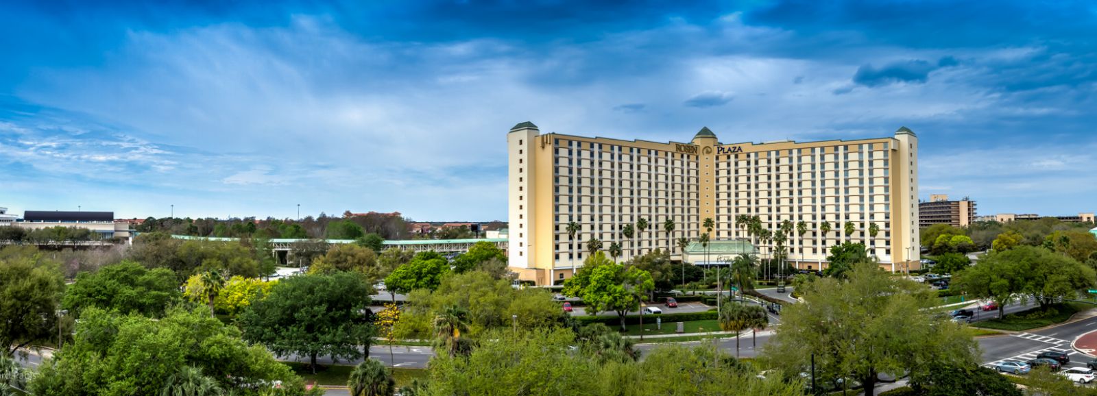 Rosen Plaza Exterior